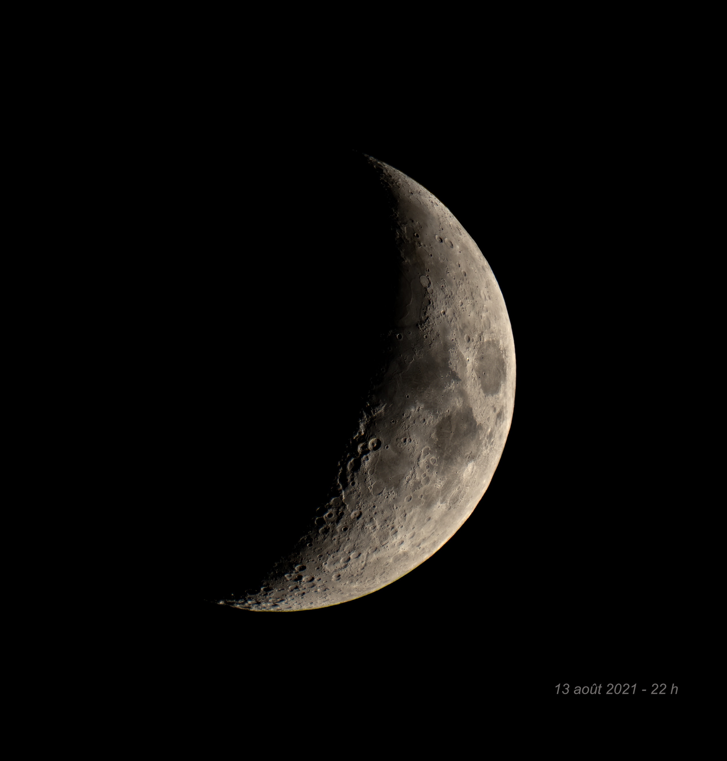 KHopuNtF0x5_lune-13-08-2021.jpg