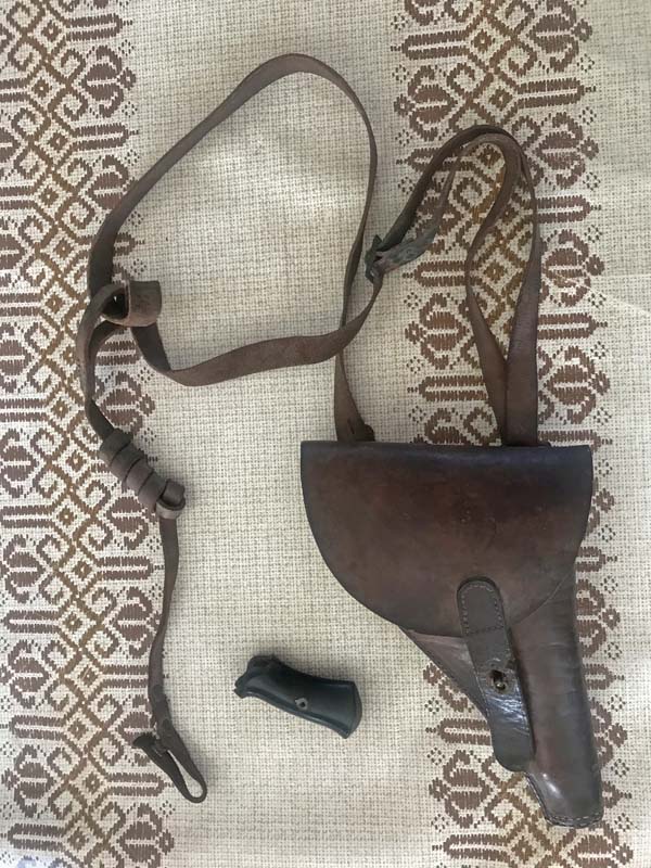 Datation de revolver Lefaucheux civil KIBrwtq7Nu3_%C3%89tui-pour-Revolver-Lefaucheux-0-800x600