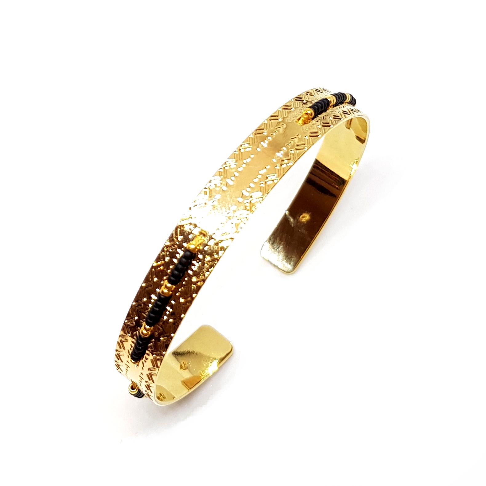 LBCnJLaZnUs_bracelet-jonc-plaqueorreglable-ccedille-bijoux-createur-ethnique-noir.jpg